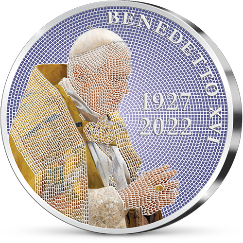 Die versilberte „Papst Emeritus Benedikt XVI. Gedenkausgabe“ aus dem Vatikan Angereichert mit der kostbaren Mikromosaik-Technik